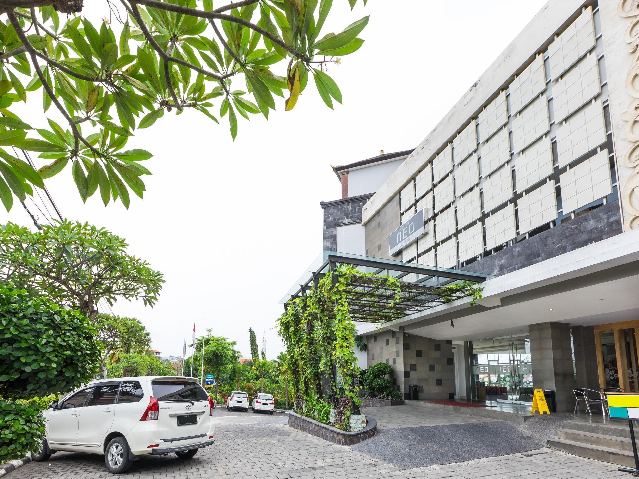 Neo Denpasar By Aston Hotel Exterior foto